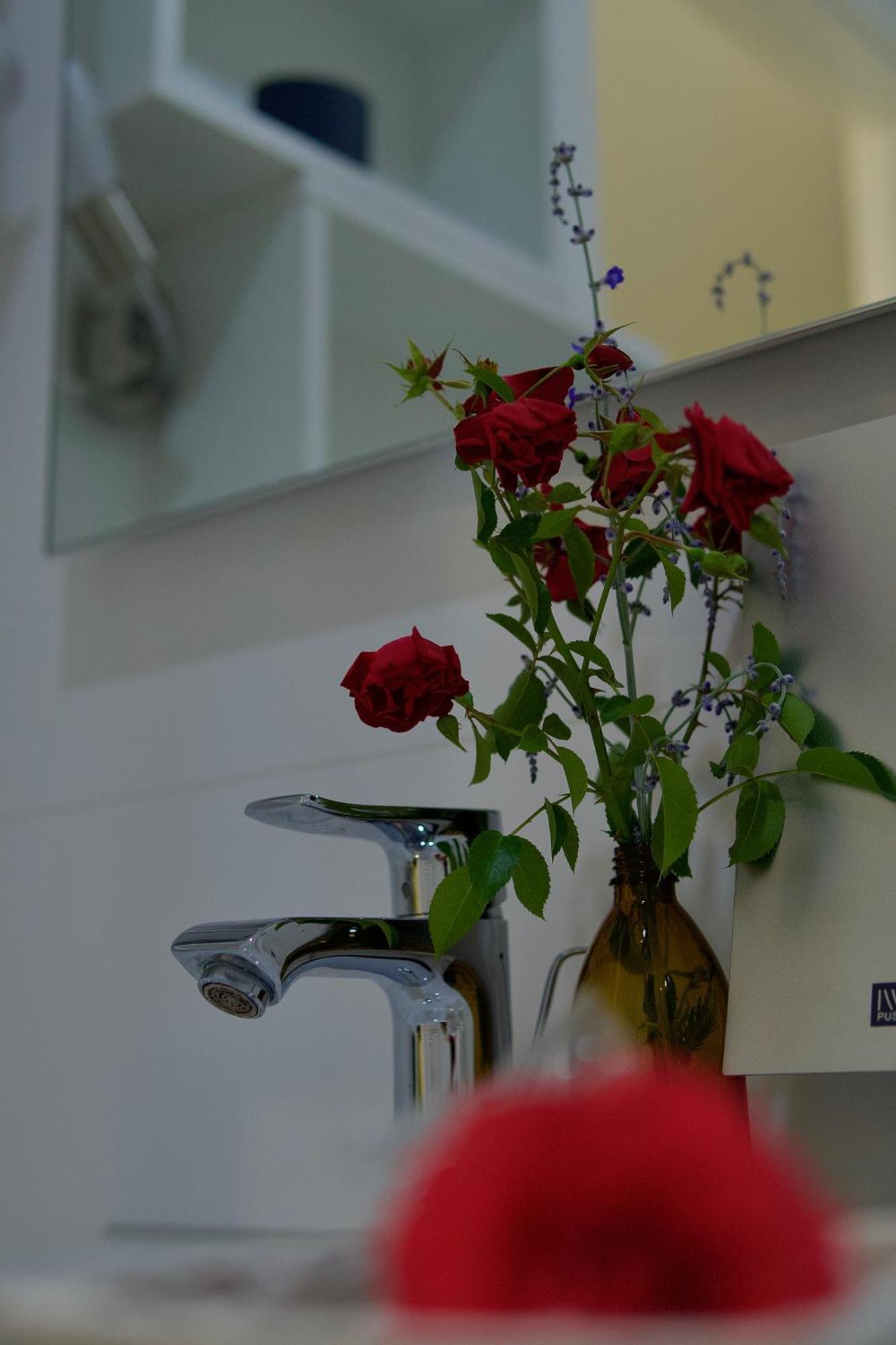 Dettingen an der Erms Bed & Breakfast Outlet Hotel מראה חיצוני תמונה